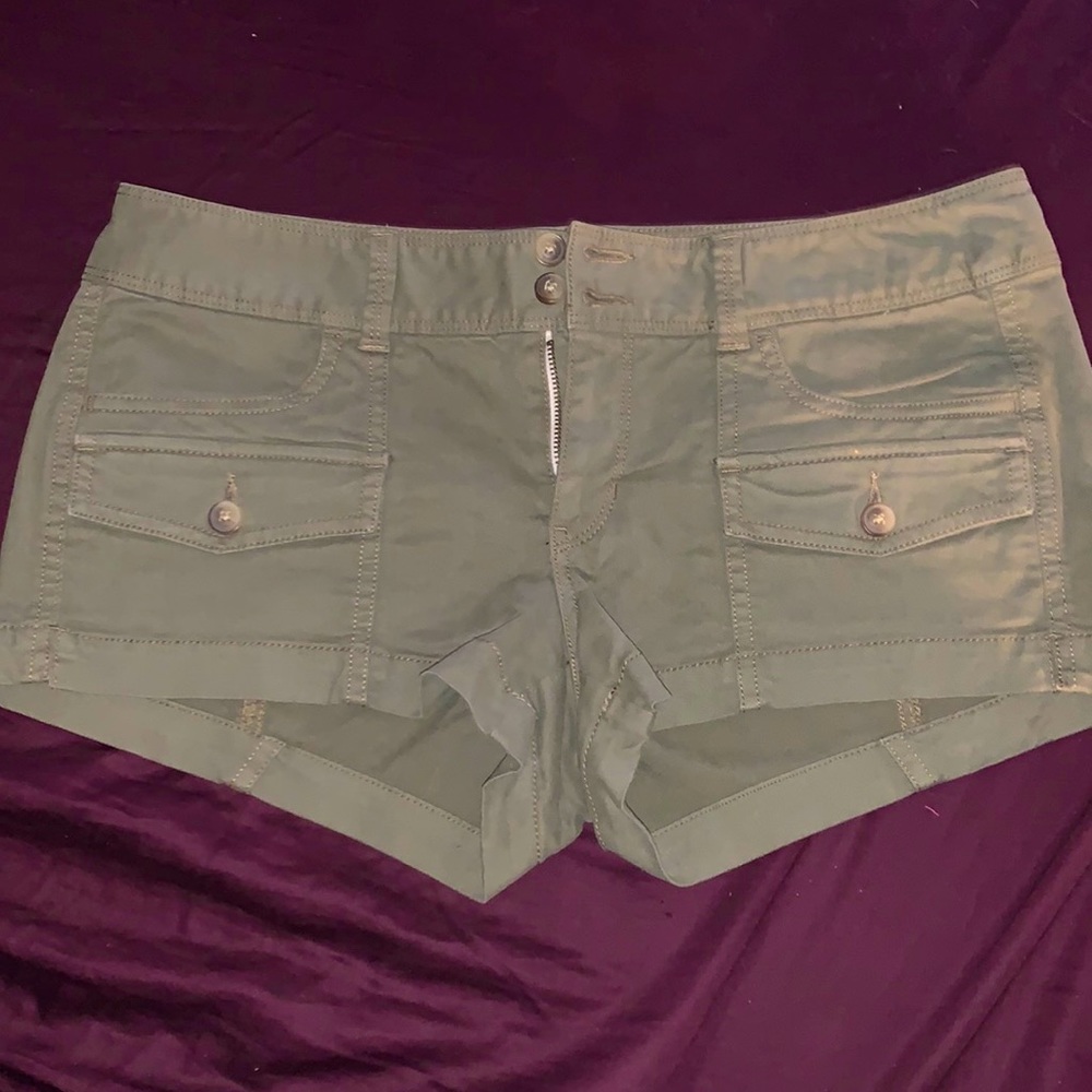 American eagle cargo shorts